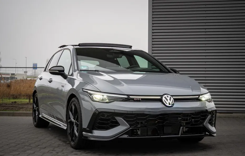 huur Volkswagen Golf 8.5 GTI Clubsport