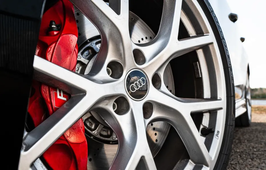 huur Audi RS3 Sportback (2025) Maxhunaj Autoverhuur