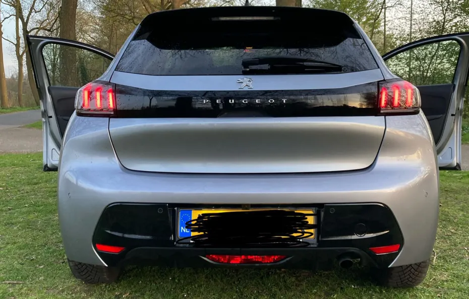 huur Peugeot 208 Allure Autoflex Direct