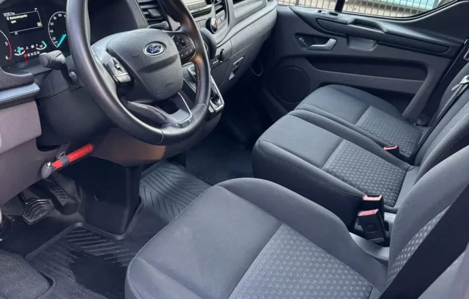 huur Ford Transit Custom