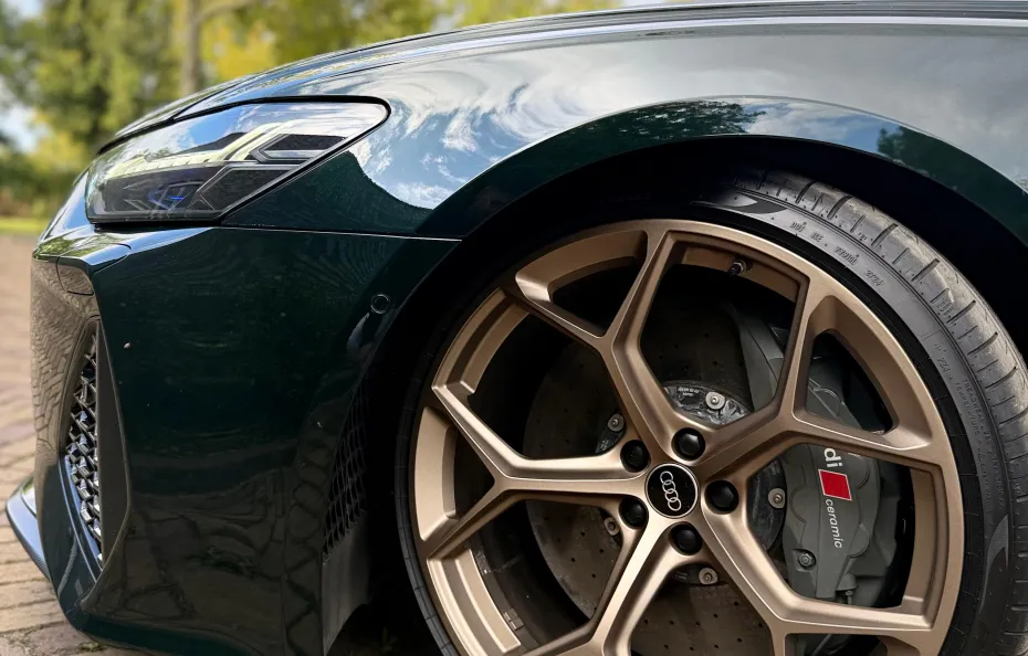 huur Audi RS6 Performance PANDA 1