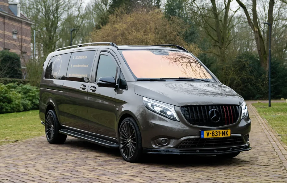 huur Mercedes Benz Vito VIP Bus 1