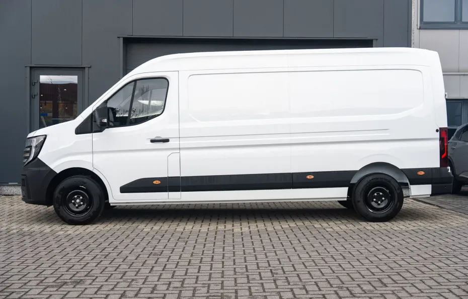 huur Nissan Interstar 1