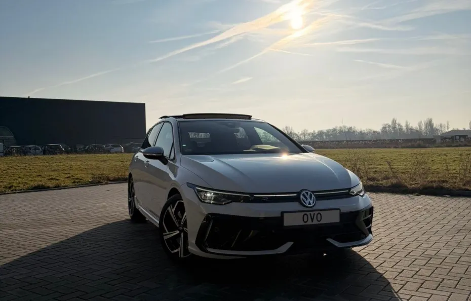 huur Volkswagen Golf 8.5R 1