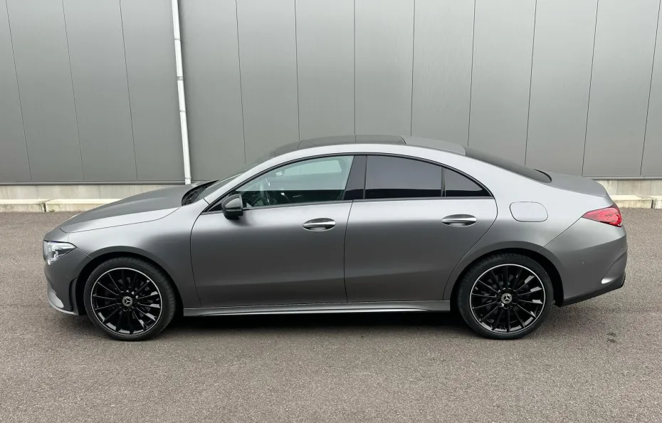 huur Mercedes Benz CLA250e 1