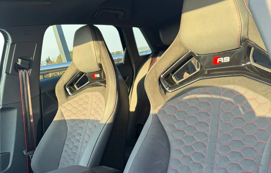 huur Audi RS3 Sportback (2025) 1