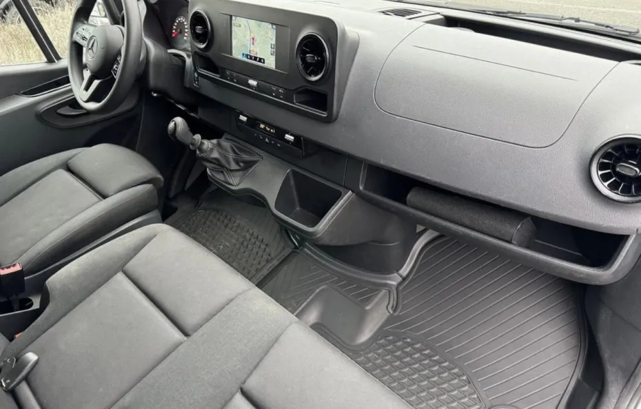 huur Mercedes Sprinter 1