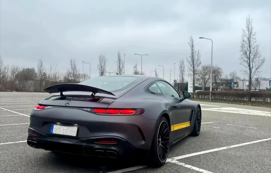 huur Mercedes Benz GT63 AMG 1