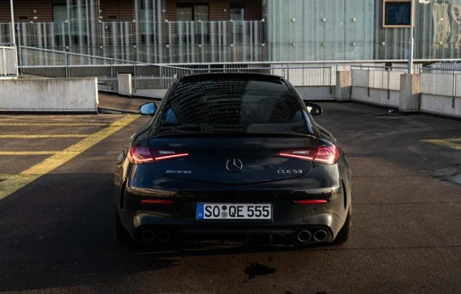 huur Mercedes Benz CLE53 AMG 1