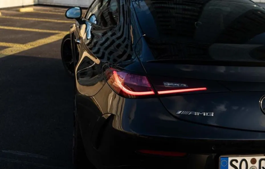 huur Mercedes Benz CLE53 AMG 1