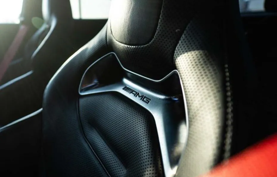 huur Mercedes Benz CLE53 AMG 1