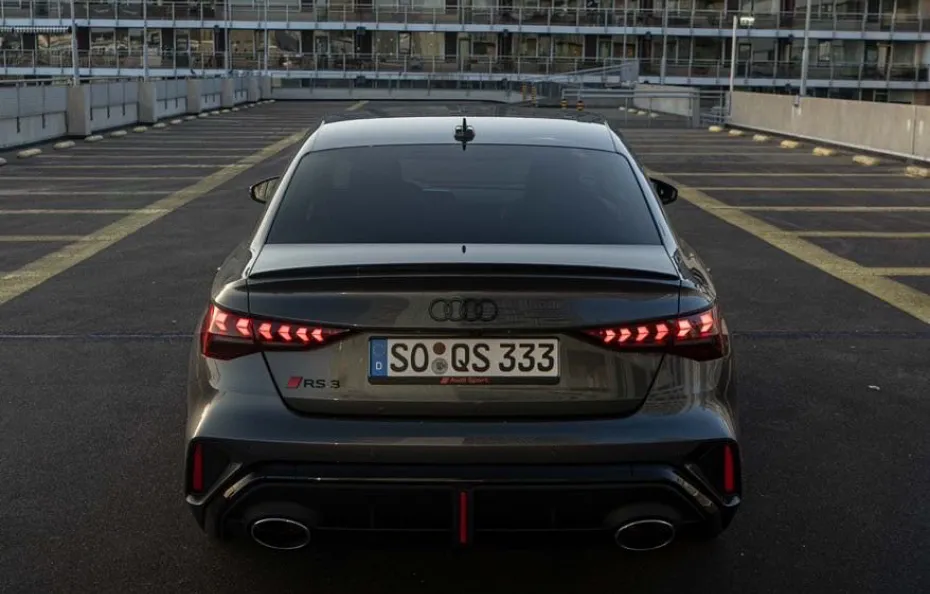 huur Audi RS3 Limousine (2025)