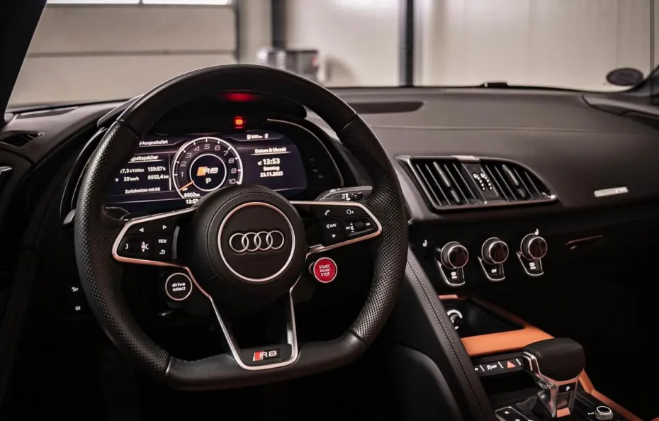 huur Audi R8 Spyder (570PK)