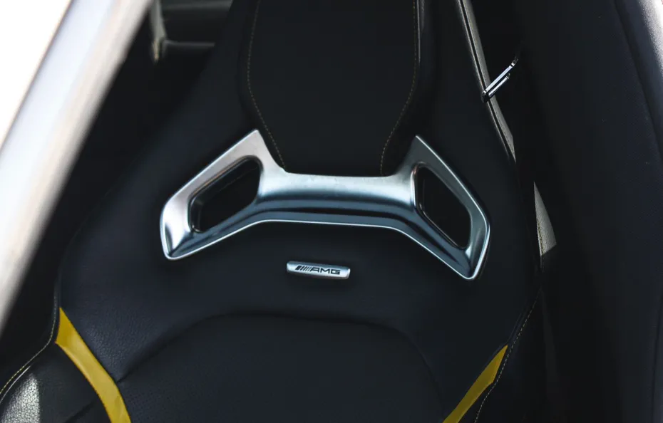 huur Mercedes Benz CLA45s AMG