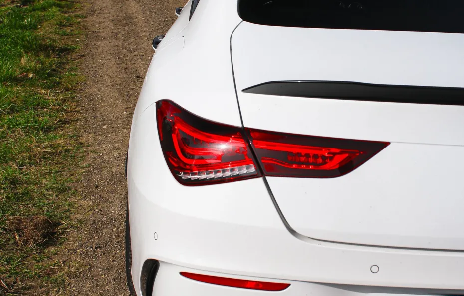 huur Mercedes Benz CLA45s AMG