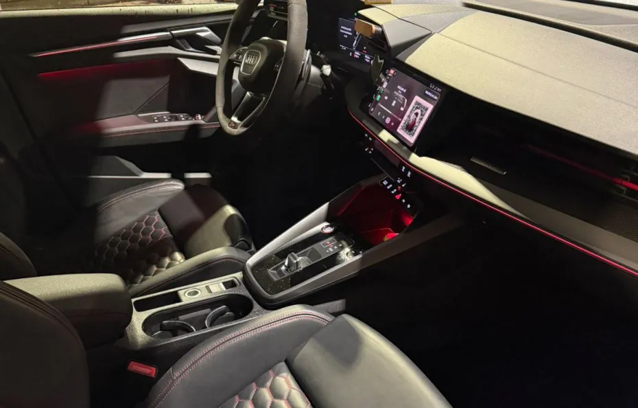 huur Audi RS3 Sportback