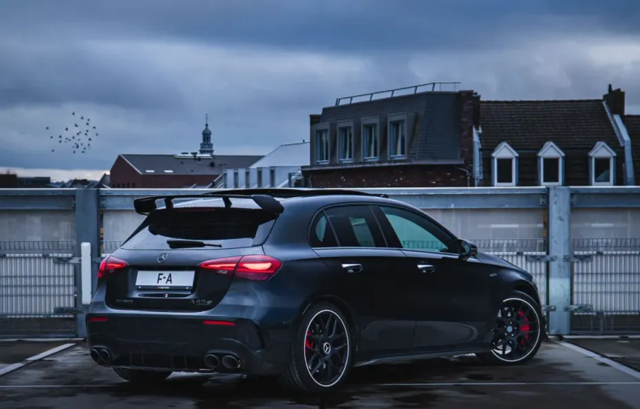 huur Mercedes Benz A45s AMG (2025)